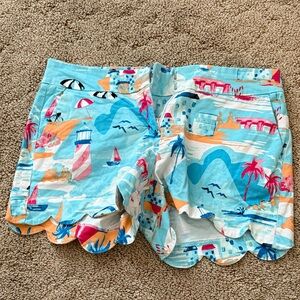 Crown & Ivy Women's Scenic Print Shorts